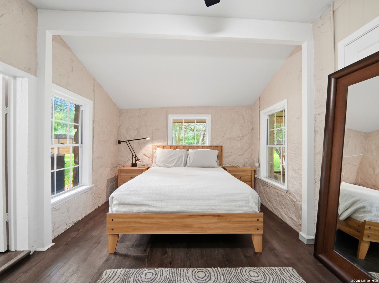 19214 Grey Forest Helotes TX 78023