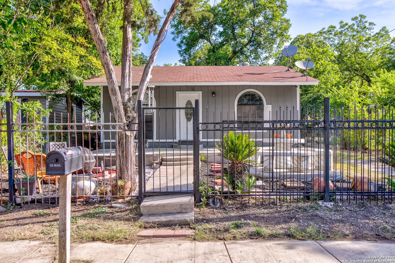 2719 Roselawn Road San Antonio TX 78226
