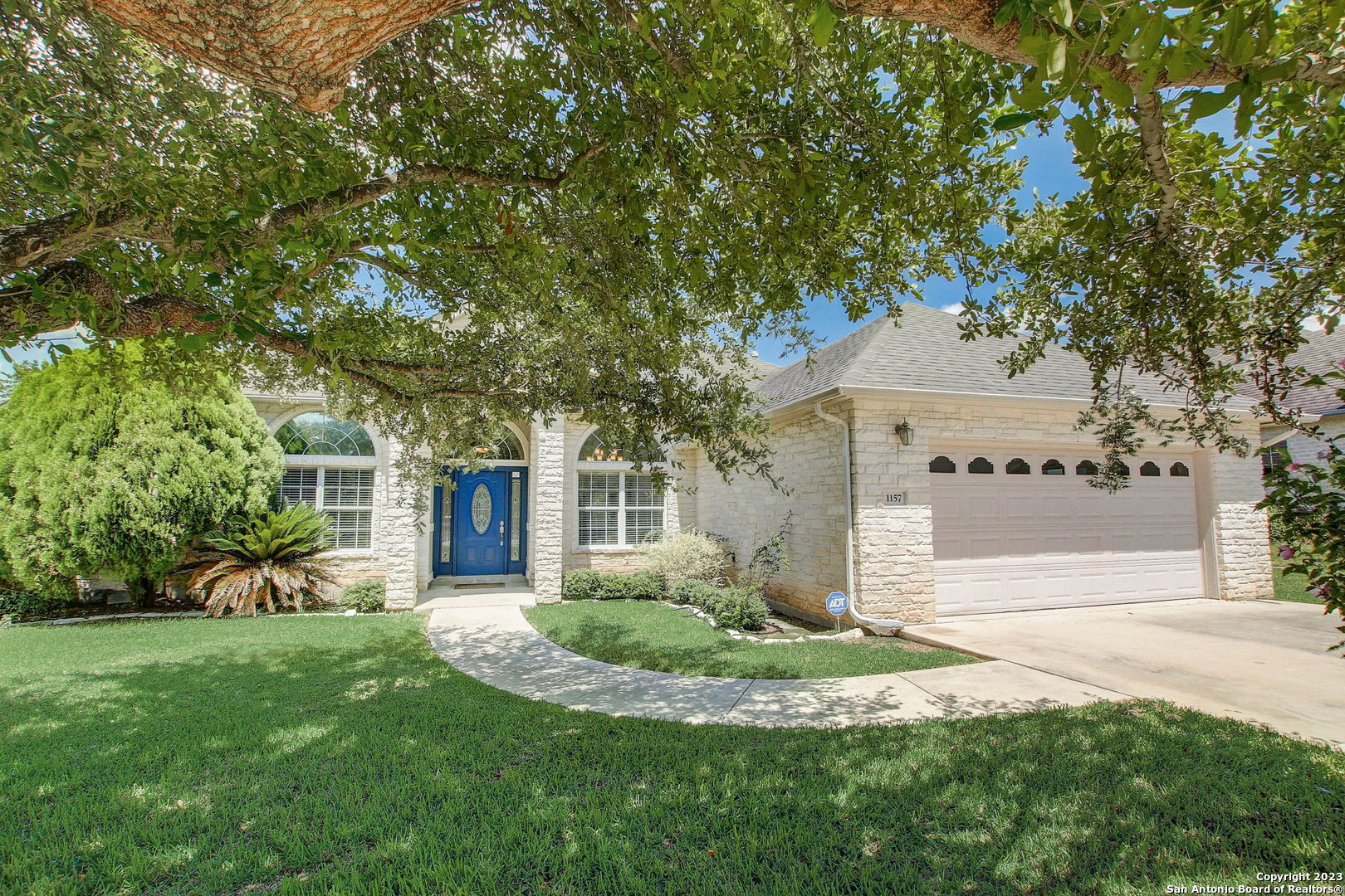 1157 Loma Verde Drive New Braunfels TX 78130