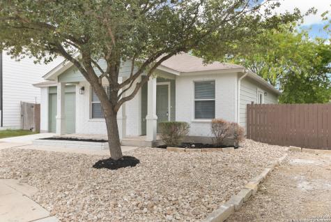 7903 Meadow Star San Antonio TX 78227
