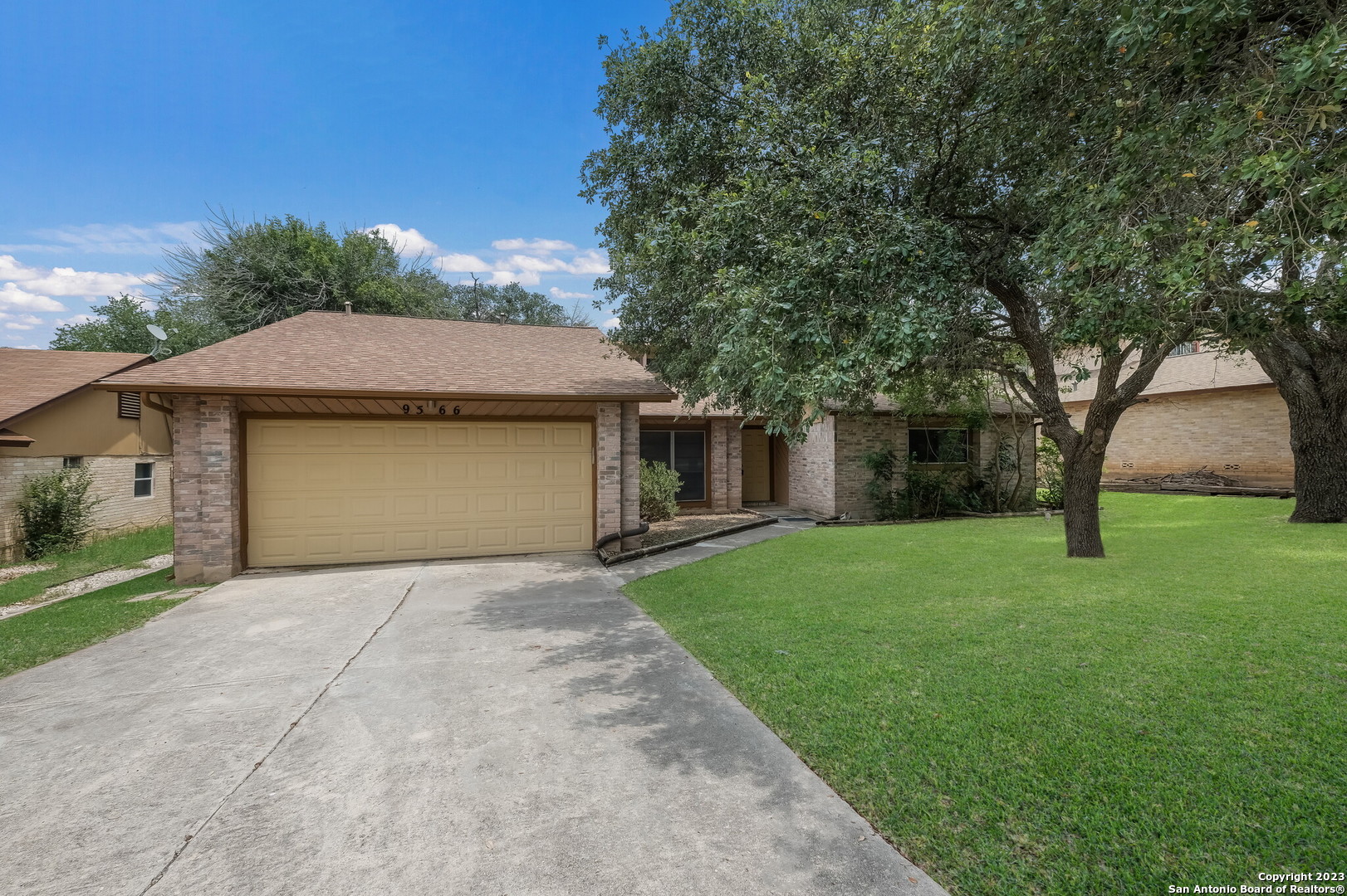 9566 Millers Ridge San Antonio TX 78239