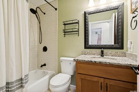 3881 Menger Drive San Antonio TX 78259