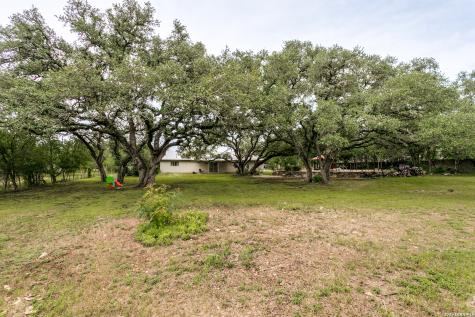 3881 Menger Drive San Antonio TX 78259