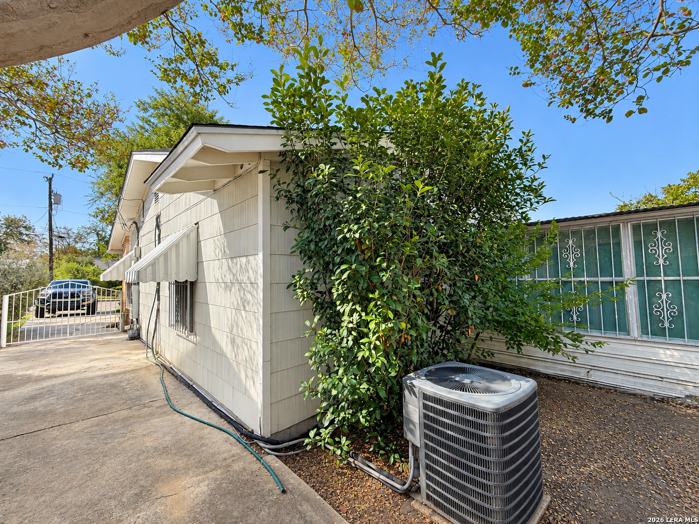 2607 Monticello San Antonio TX 78223