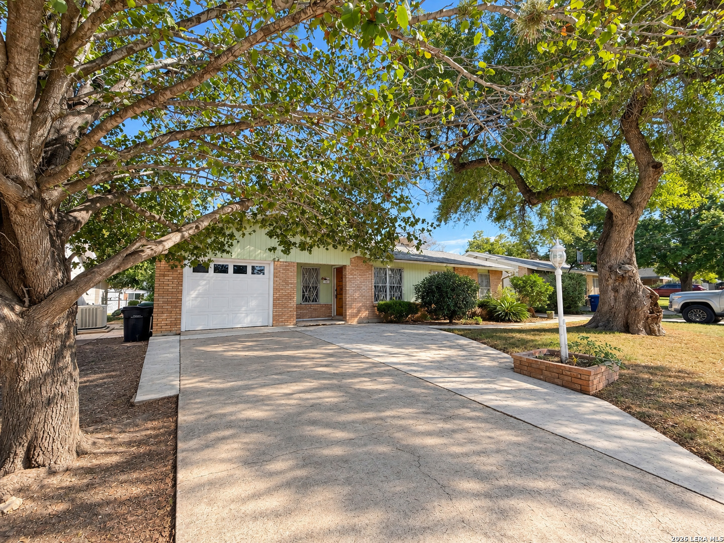 2607 Monticello San Antonio TX 78223