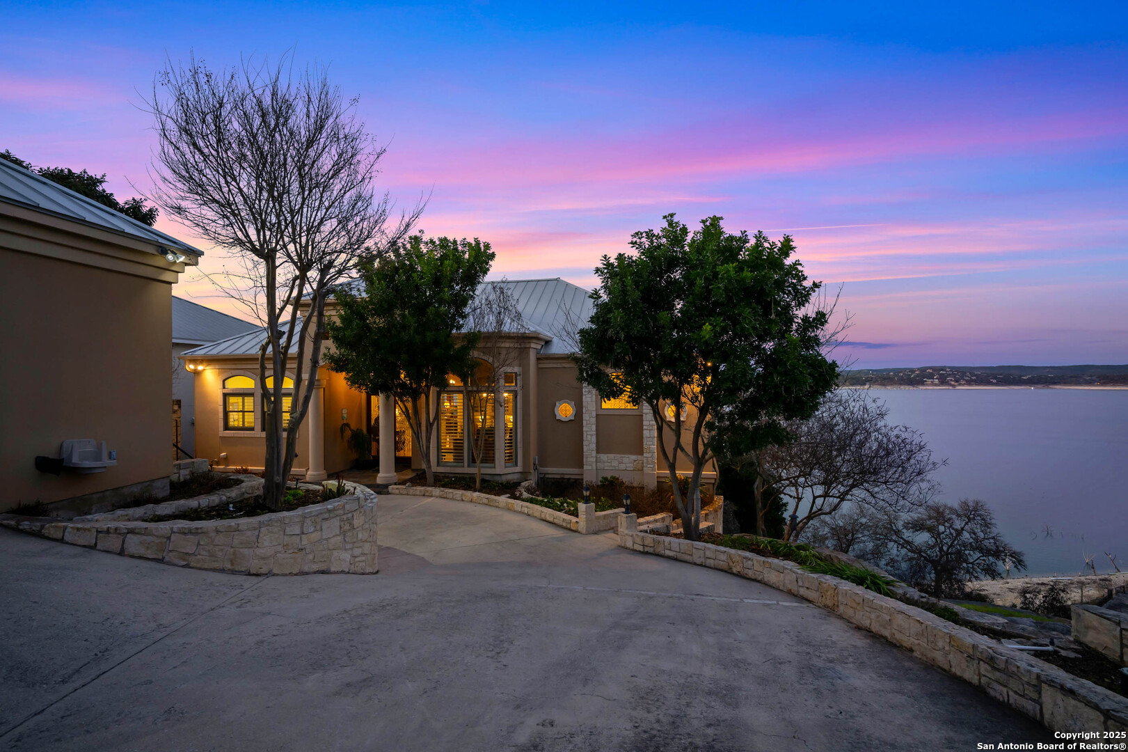 985 Janet Canyon Lake TX 78133