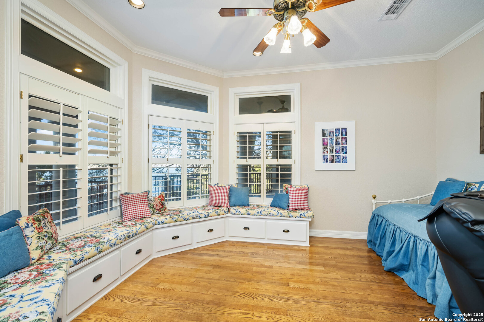 985 Janet Canyon Lake TX 78133