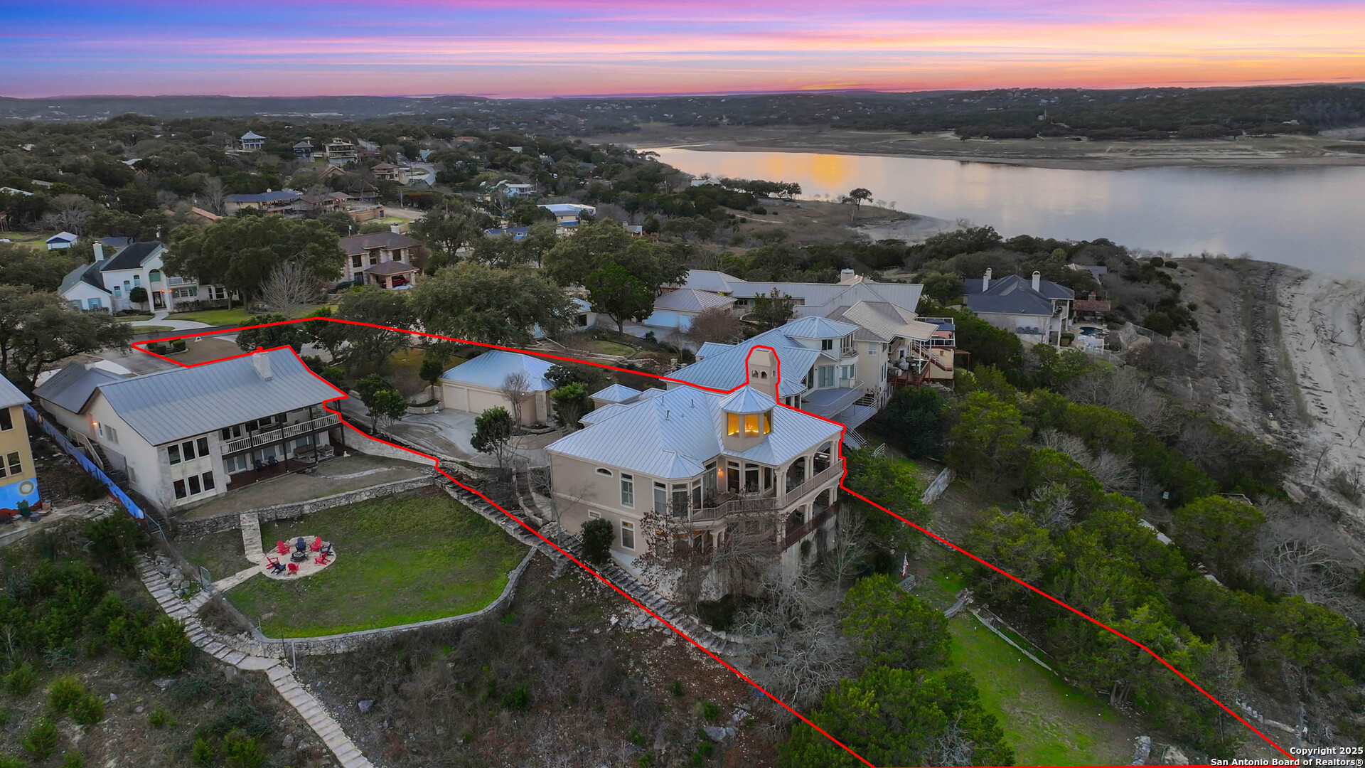 985 Janet Canyon Lake TX 78133
