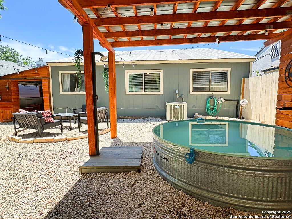 4020 Colonial Sun San Antonio TX 78244