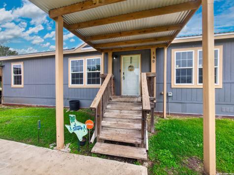149 High Ridge Meadows Drive Gonzales TX 78629
