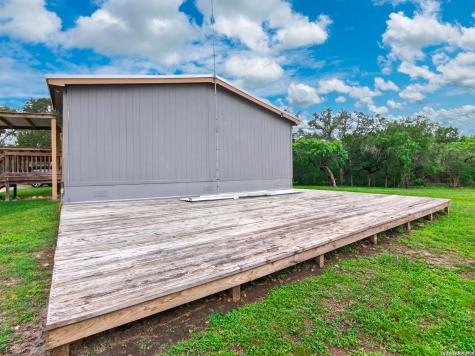149 High Ridge Meadows Drive Gonzales TX 78629
