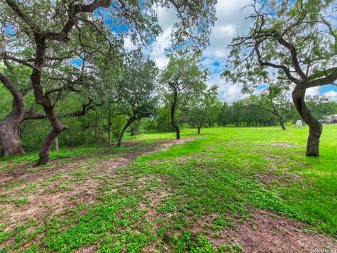 149 High Ridge Meadows Drive Gonzales TX 78629