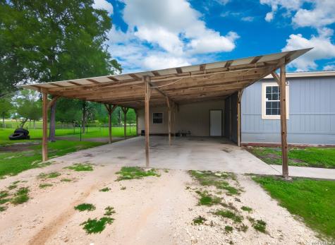 149 High Ridge Meadows Drive Gonzales TX 78629
