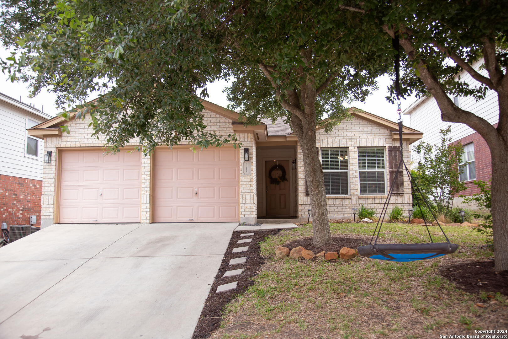 3711 Sausalito Fern San Antonio TX 78261