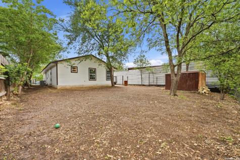 444 Azucena San Antonio TX 78237