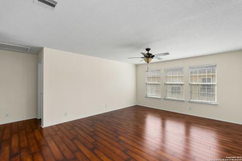 7611 Cedar Farm San Antonio TX 78239