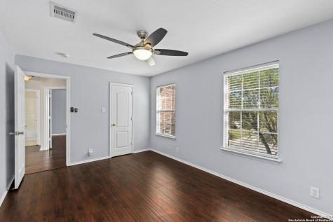 7611 Cedar Farm San Antonio TX 78239