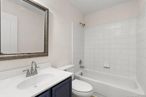 7611 Cedar Farm San Antonio TX 78239