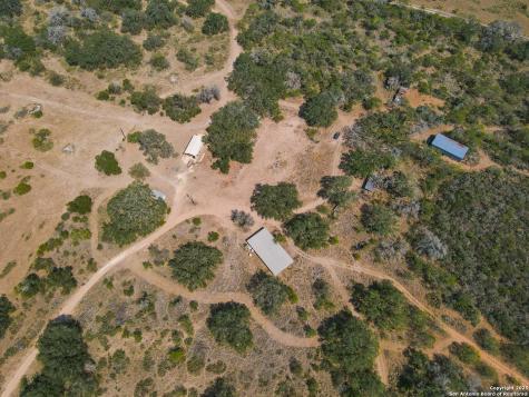0 Fm 2200 Devine TX 78016