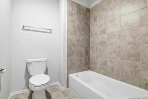 2322 Croaker San Antonio TX 78253