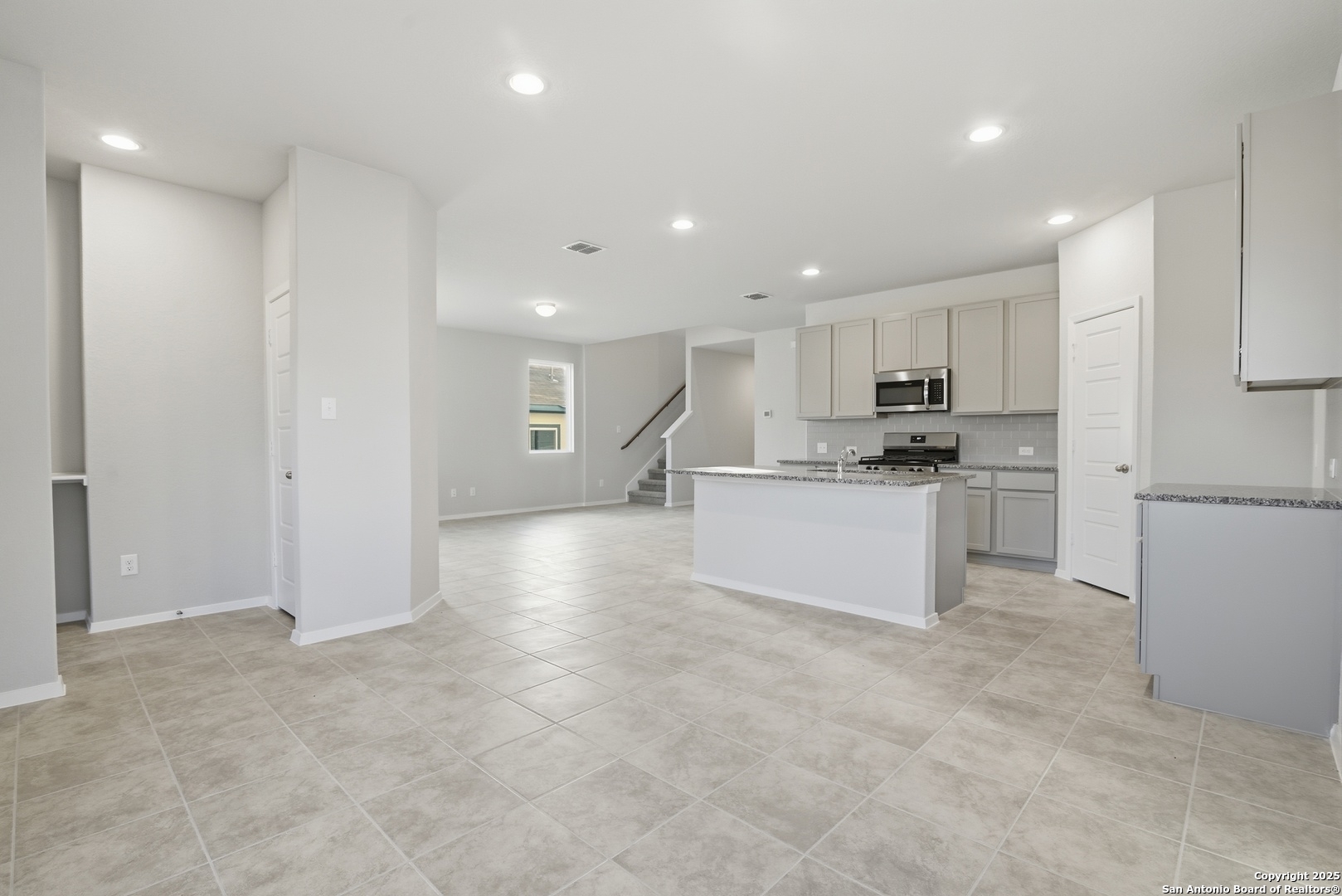 2322 Croaker San Antonio TX 78253