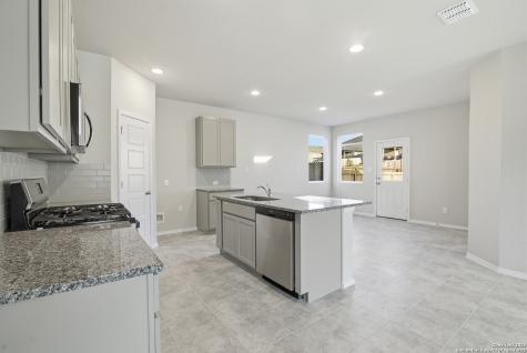 2322 Croaker San Antonio TX 78253