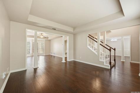 8914 Shady Hills San Antonio TX 78254