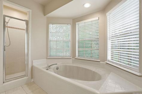 8914 Shady Hills San Antonio TX 78254