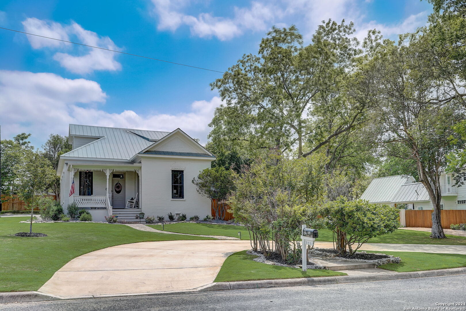109 W Evergreen Street Boerne TX 78006