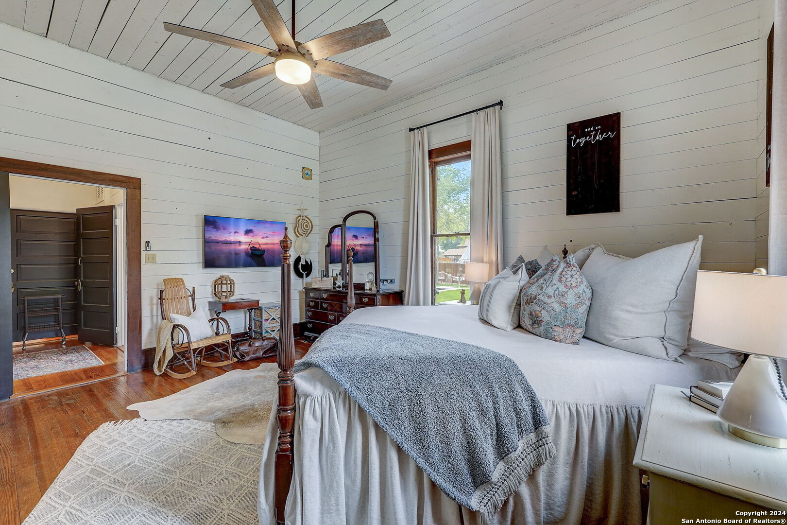 109 W Evergreen Street Boerne TX 78006