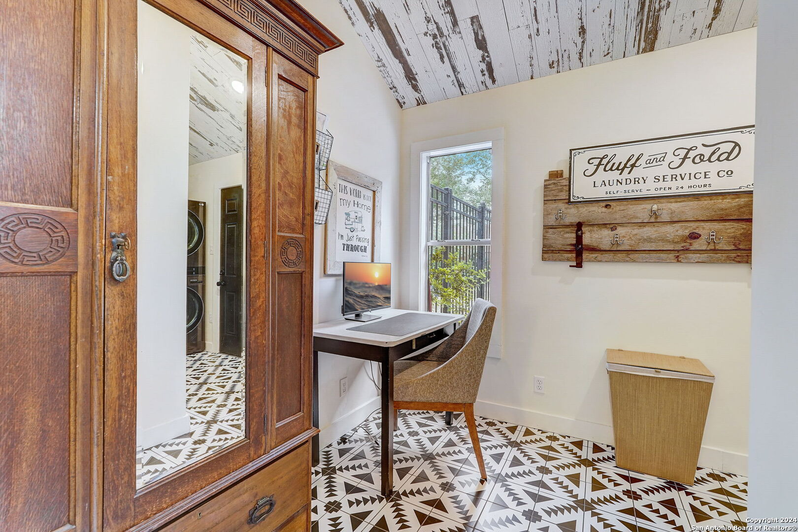 109 W Evergreen Street Boerne TX 78006