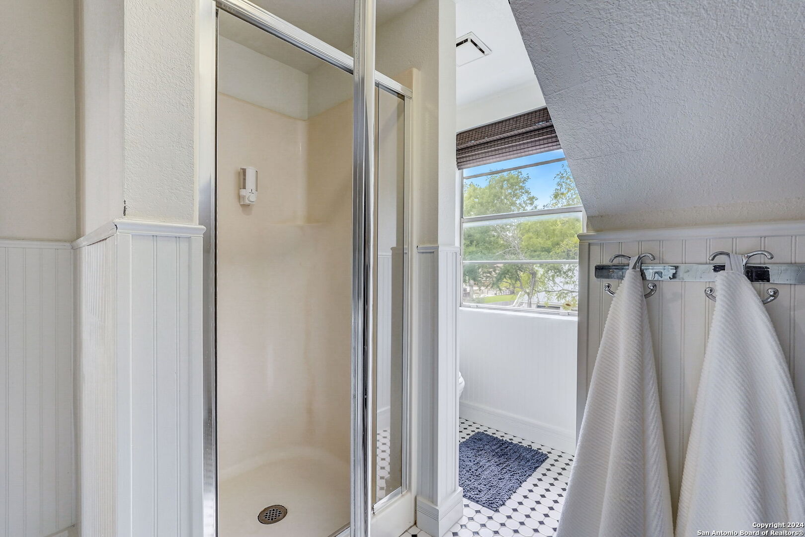 109 W Evergreen Street Boerne TX 78006