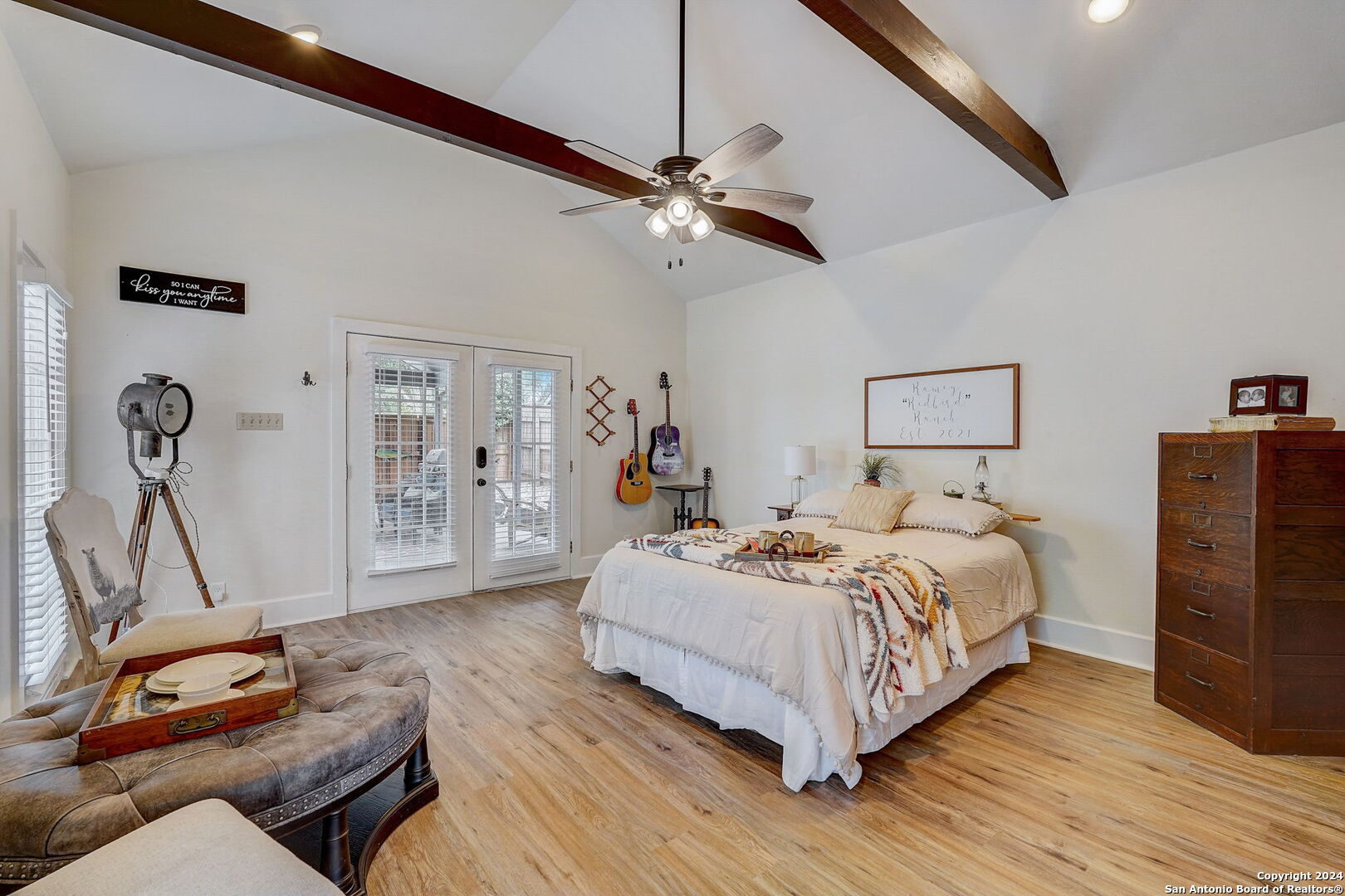 109 W Evergreen Street Boerne TX 78006