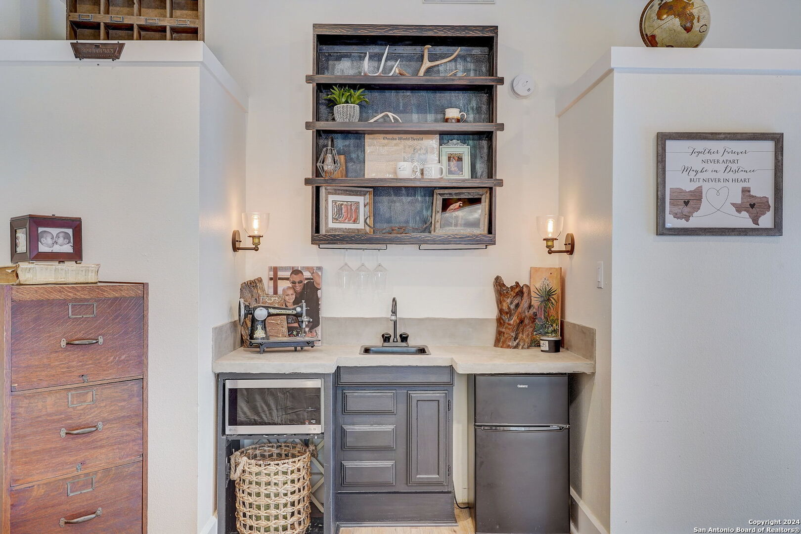 109 W Evergreen Street Boerne TX 78006