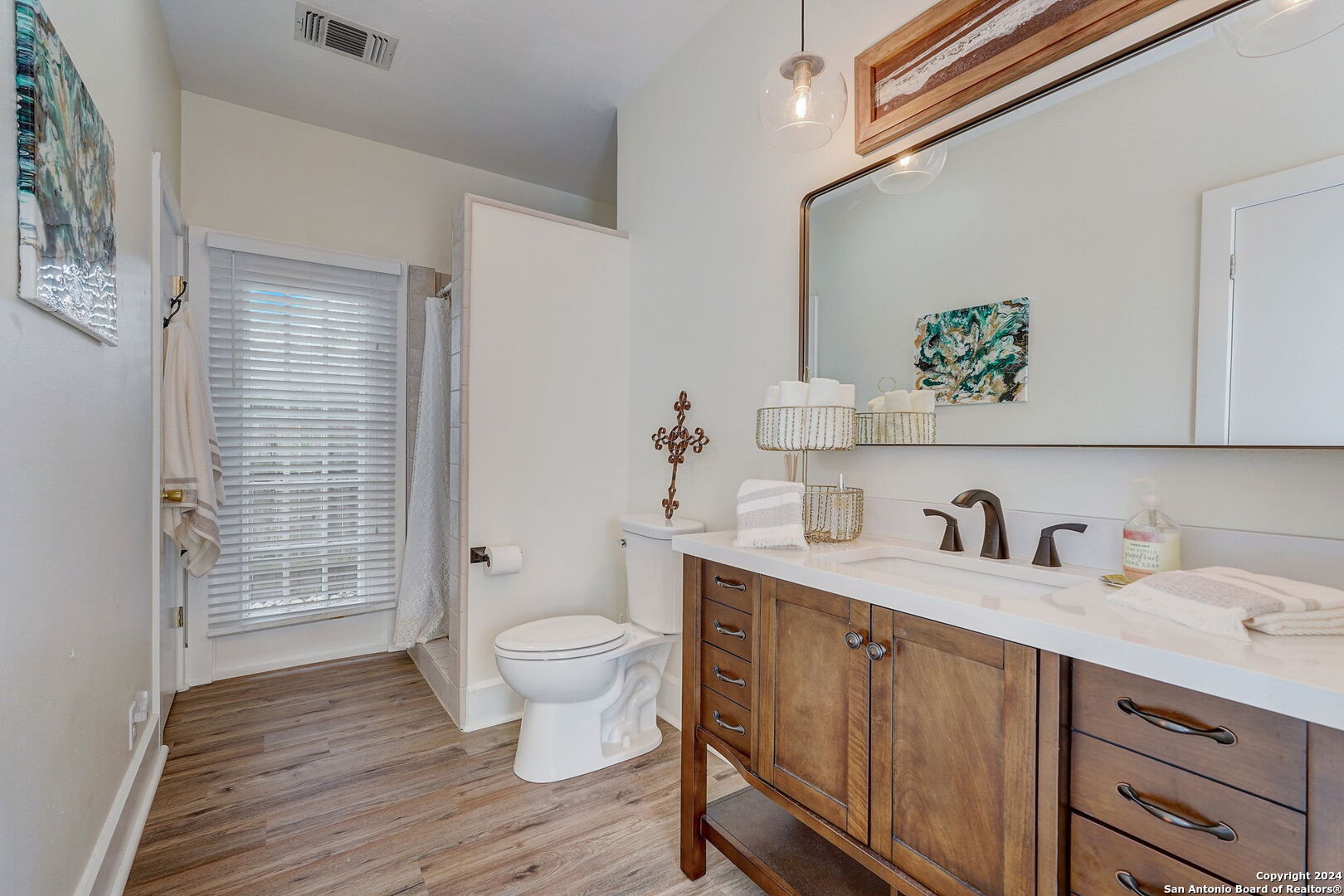 109 W Evergreen Street Boerne TX 78006