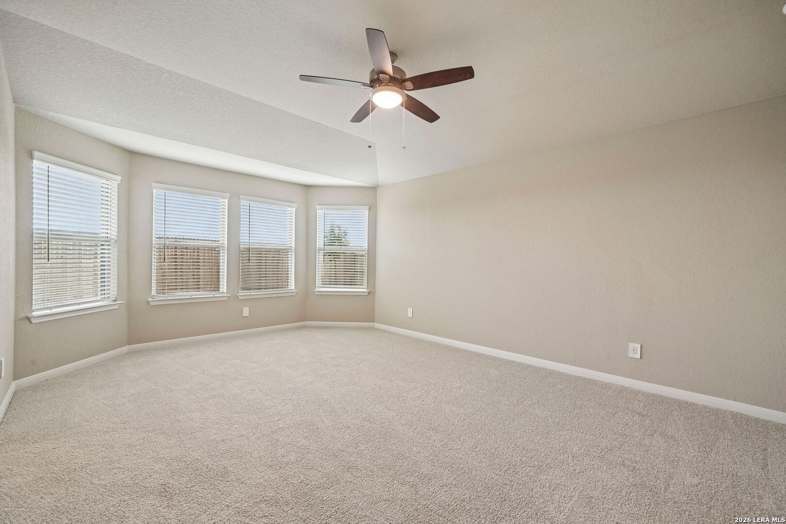 208 Barton Point Cibolo TX 78108