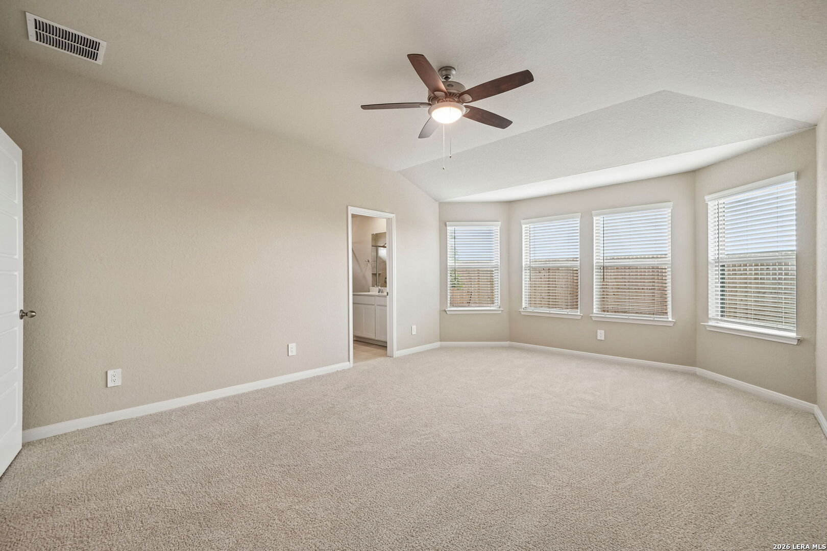 208 Barton Point Cibolo TX 78108
