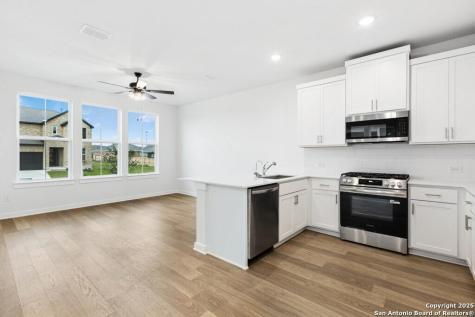 127 Trifle Trail New Braunfels TX 78130