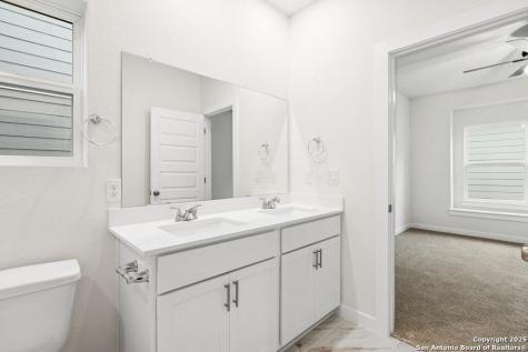 127 Trifle Trail New Braunfels TX 78130