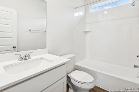 127 Trifle Trail New Braunfels TX 78130