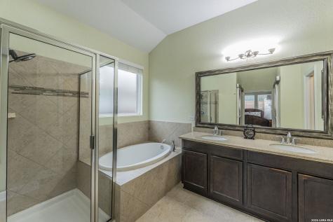 12119 Coxs Alley San Antonio TX 78254