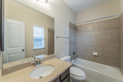 12119 Coxs Alley San Antonio TX 78254