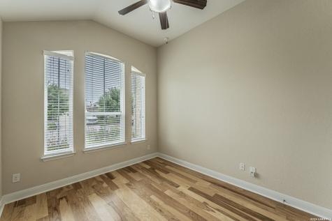 12119 Coxs Alley San Antonio TX 78254