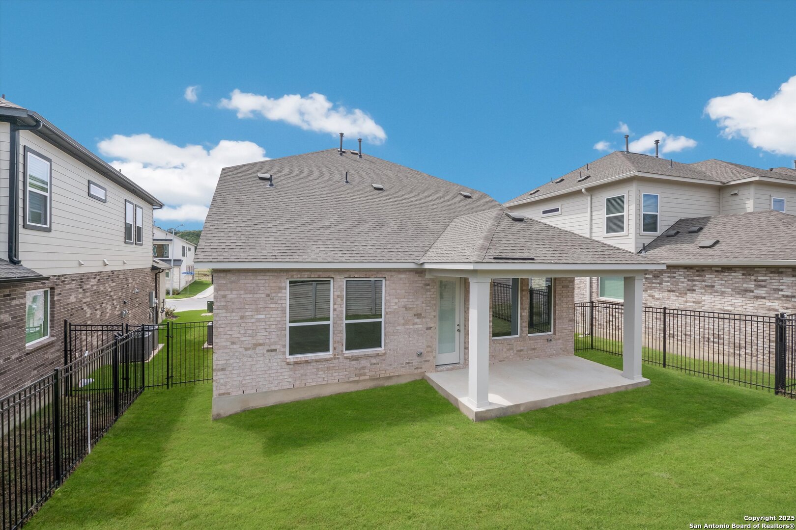 18402 Rhone River San Antonio TX 78256