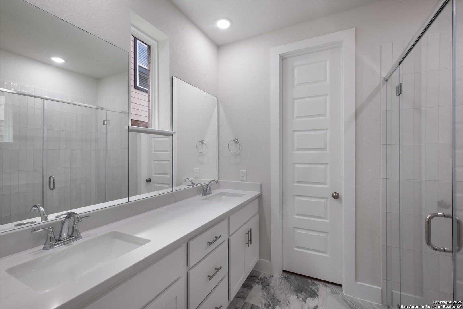 18402 Rhone River San Antonio TX 78256