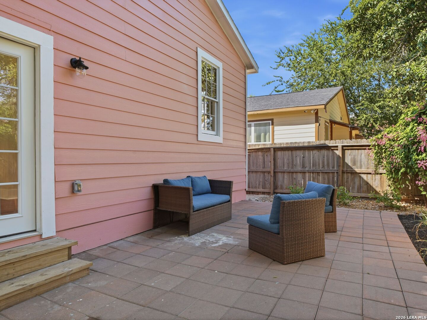 247 E Woodlawn Avenue San Antonio TX 78212
