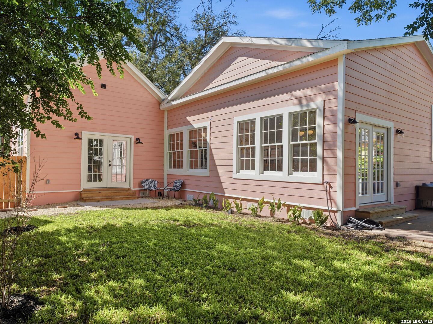 247 E Woodlawn Avenue San Antonio TX 78212