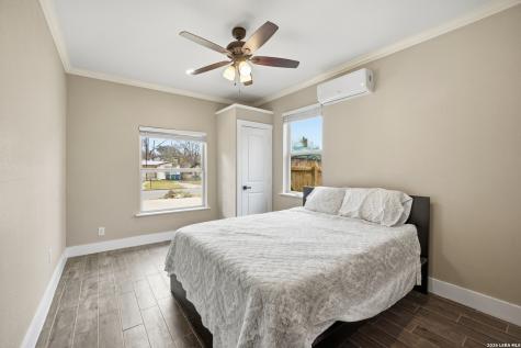 243 Chesswood San Antonio TX 78228
