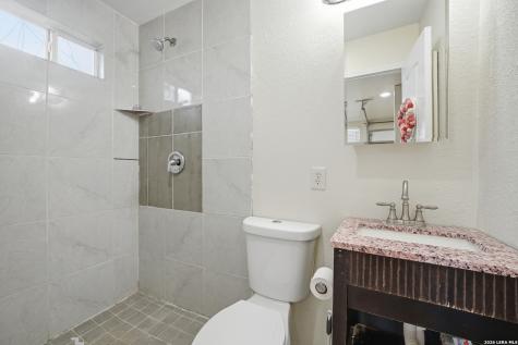 243 Chesswood San Antonio TX 78228