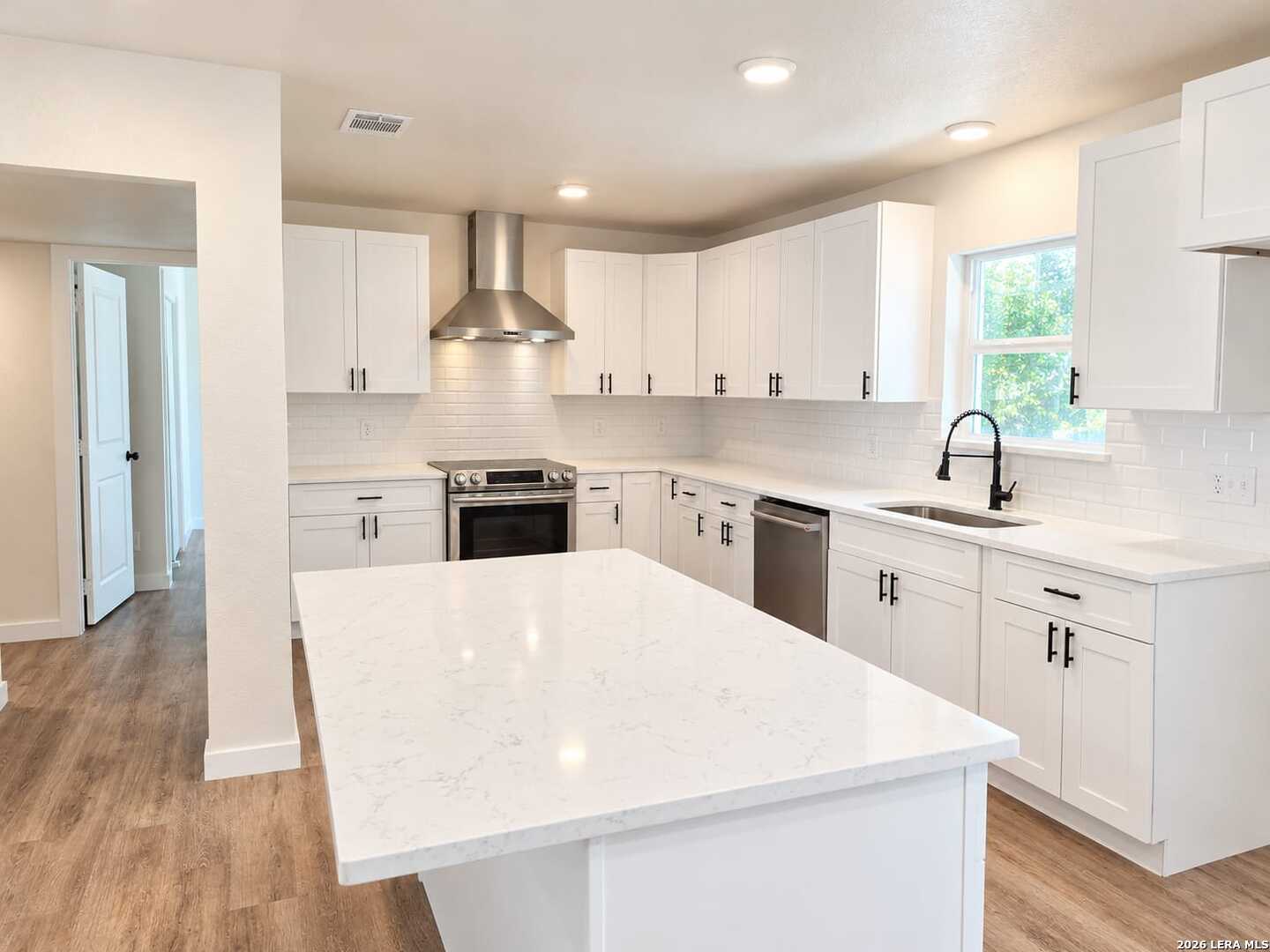 3366 W Woodlawn Avenue San Antonio TX 78228